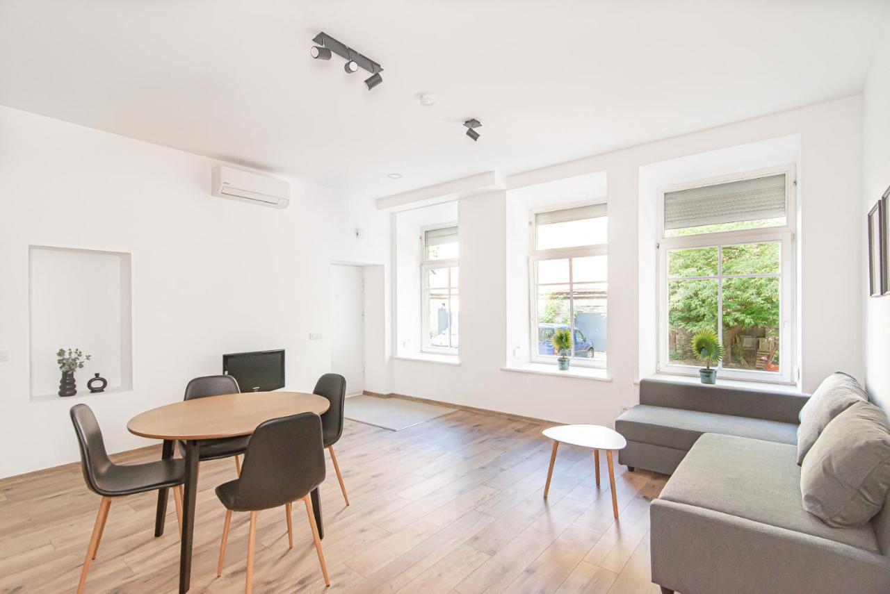 New&spacious Central Station Appartamento Vilnius